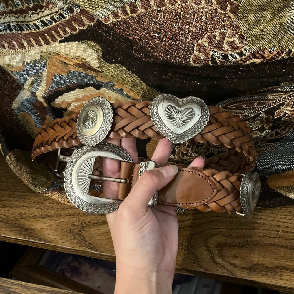 greenwoodstyle Vintage 90s Brighton Heart Conchos Belt